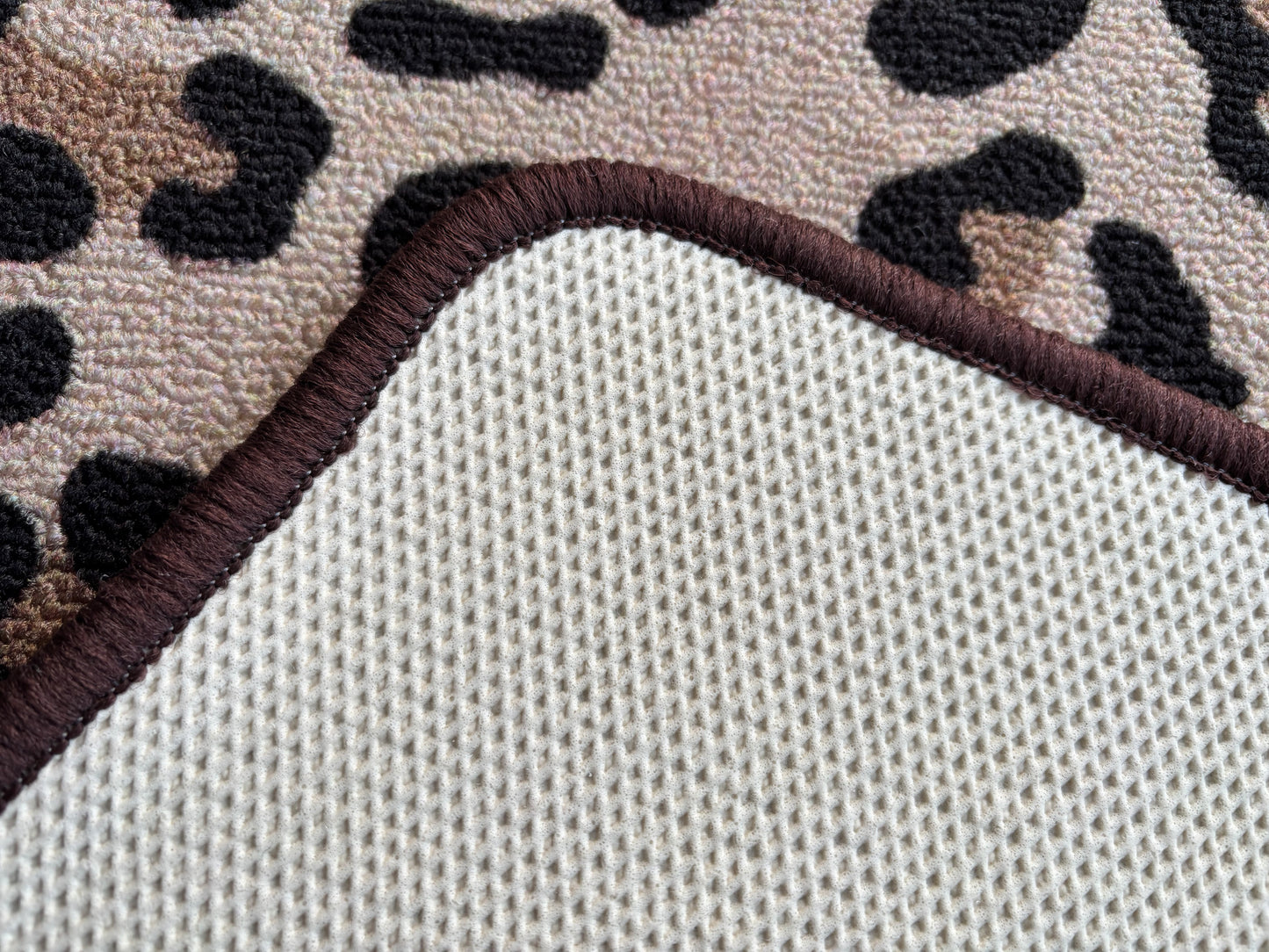 LEOPARD PRINT UNIVERSAL CAR MATS x 2